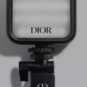 Dior Sleek Black Camera Flash